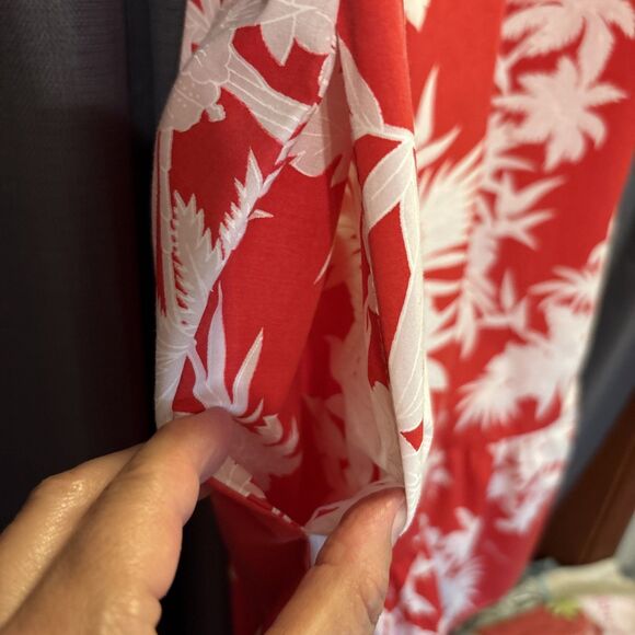 Vintage 90s Women's Kalena Fashions of Hawaii Red Hibiscus Floral Muumuu Size M - Picture 12 of 12